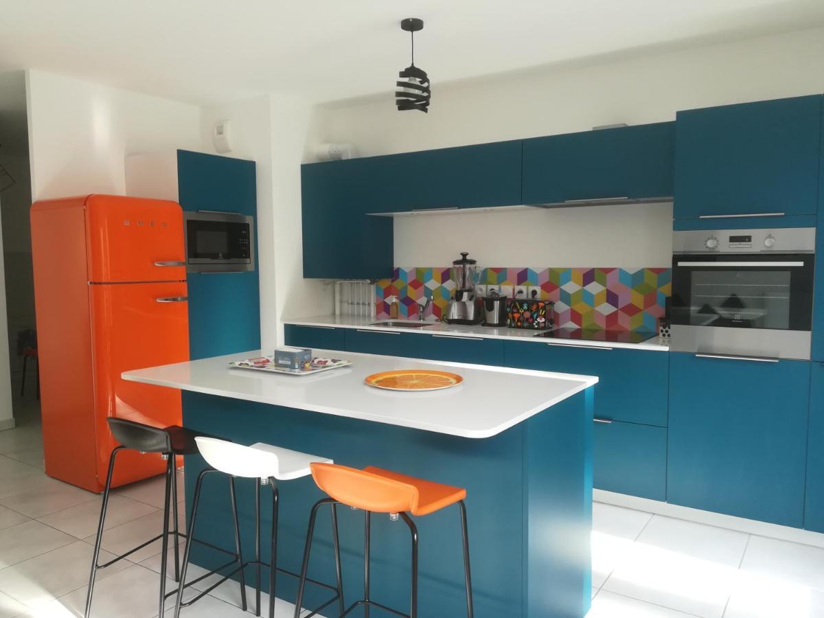 Bel Appartement Avec Terrasse - Plage De Carro A Pied มาร์ติกส์ ภายนอก รูปภาพ