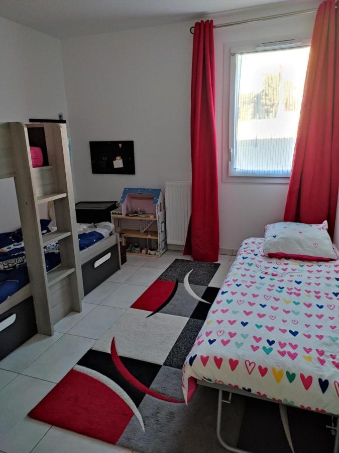 Bel Appartement Avec Terrasse - Plage De Carro A Pied มาร์ติกส์ ภายนอก รูปภาพ